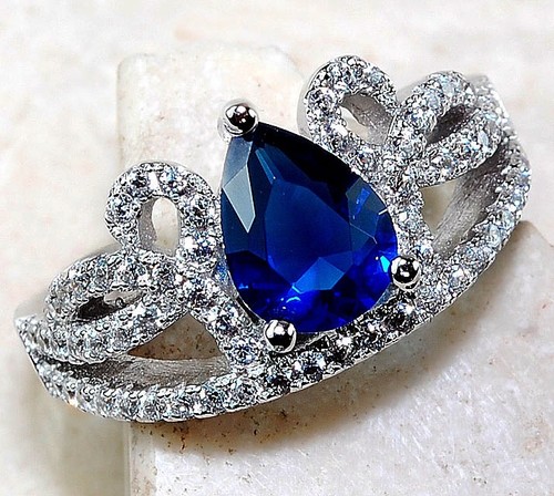 Tiara 2ct heat treated london - treated,